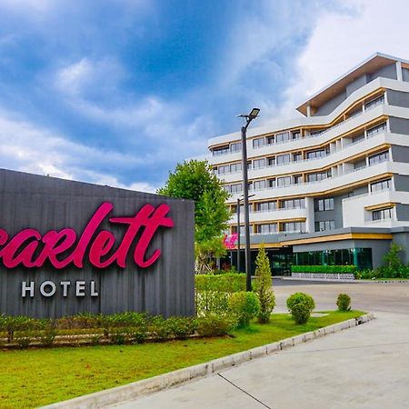 Hotel Scarlett Ban ba Ngan Extérieur photo
