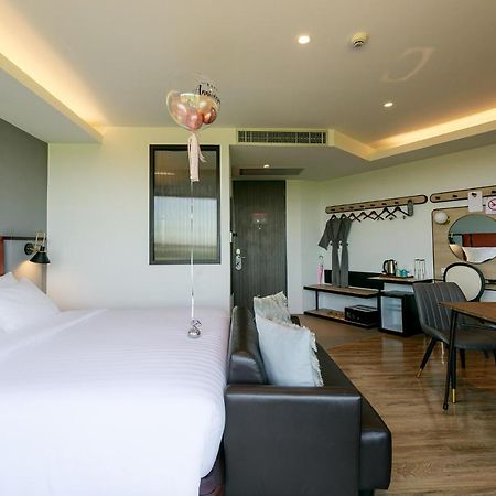 Hotel Scarlett Ban ba Ngan Extérieur photo